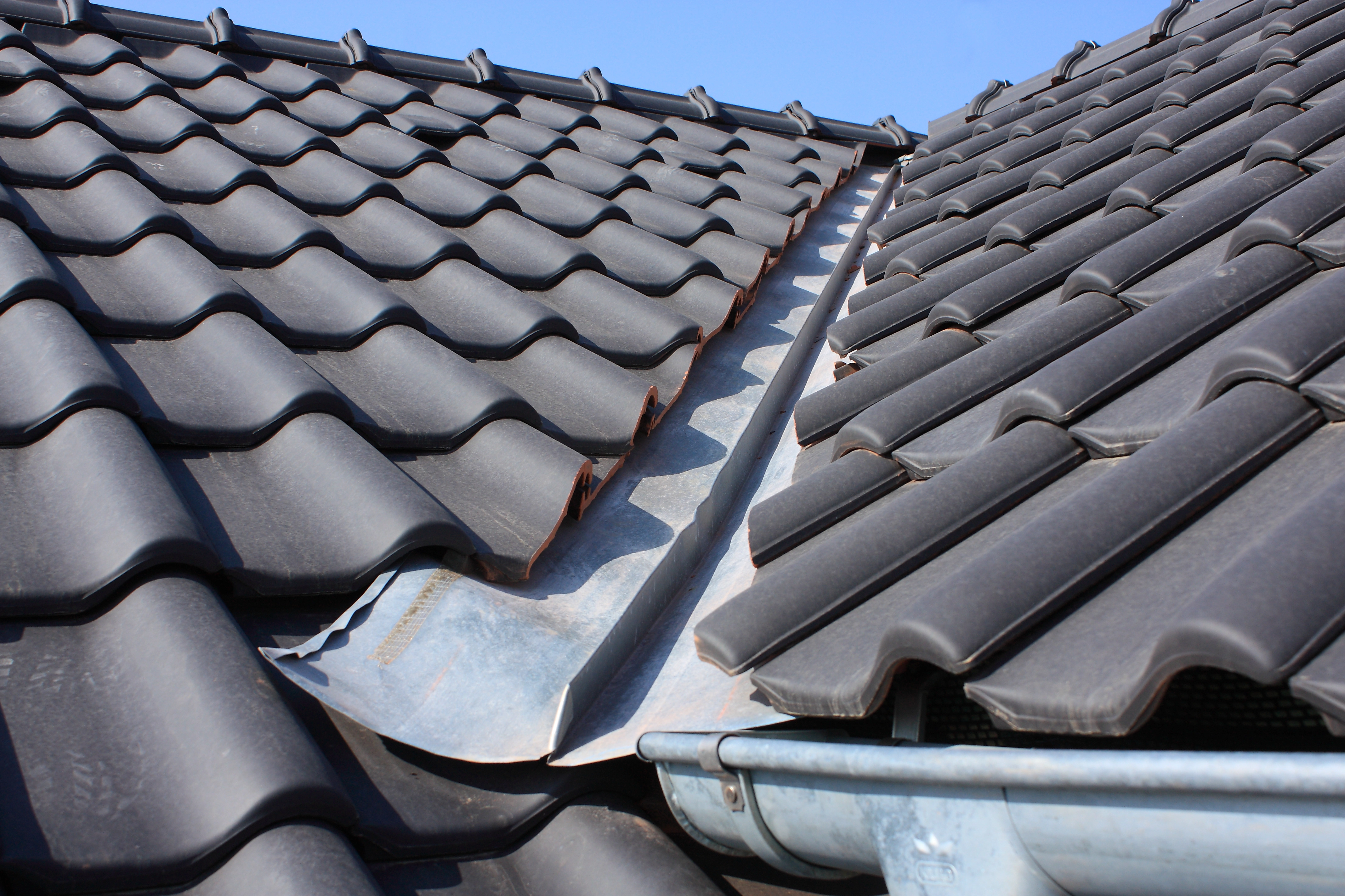 Roof Repairs Image